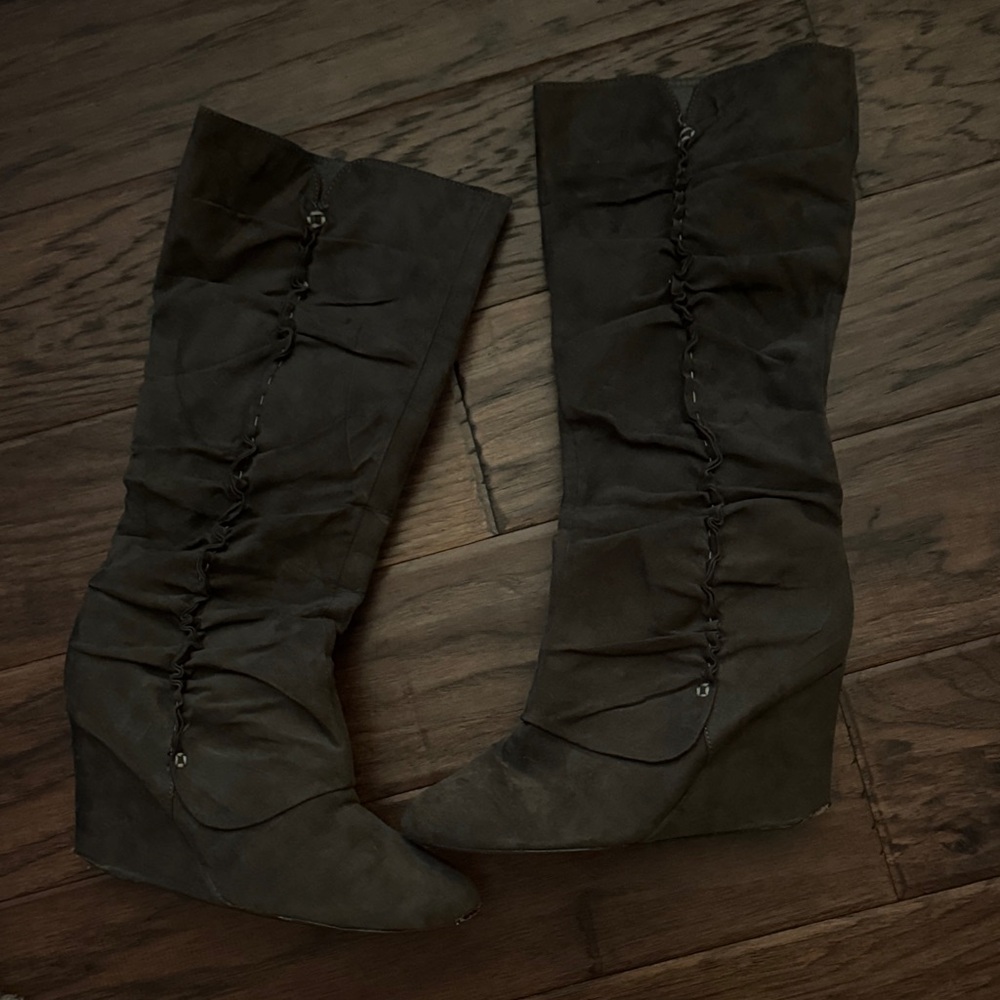 Mia Renee Stylish Womens Charcoal Gray Suede Wedge Boots Highheel Tall Boots 8.5 - Picture 2 of 6